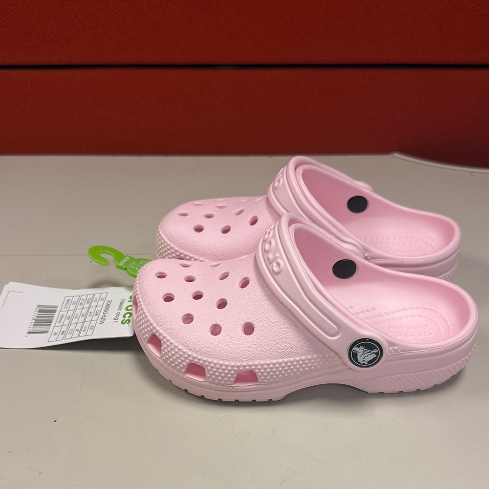 CROCS Kids Classic Clogs in Soft Pink